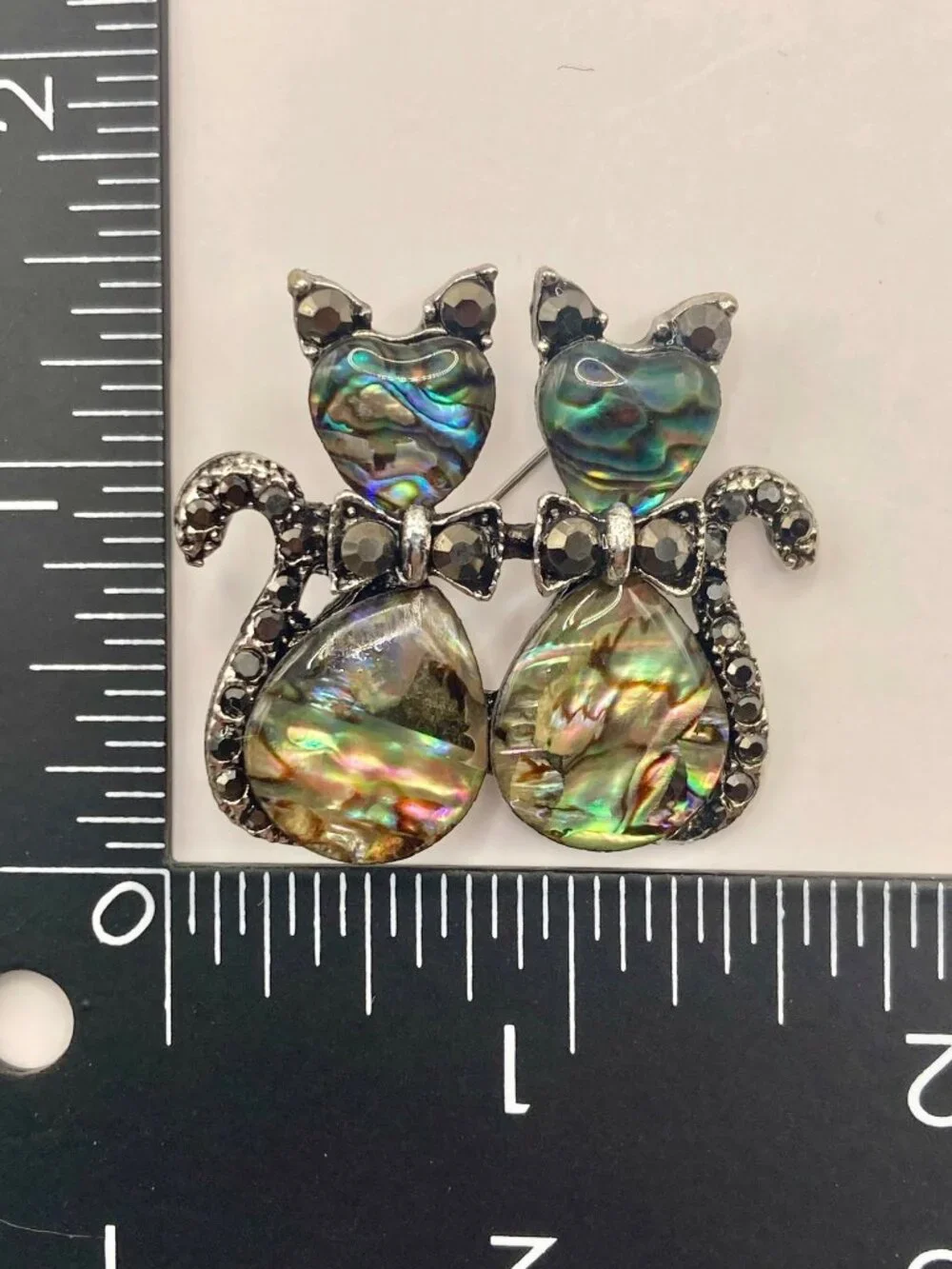 Abalone Shell Twin Cats Brooch Pin Black Rhinestones -24B